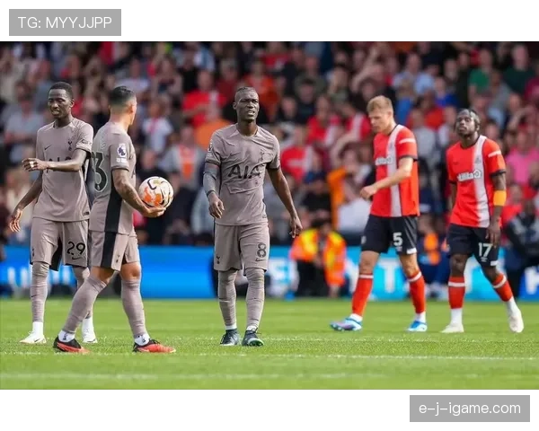 卢顿城惨败开局，英超新赛季前景蒙上阴影