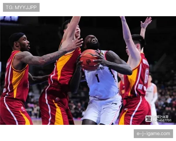 萨拉戈萨新赛季战术升级：深度解析关键策略如何重塑球队竞争力